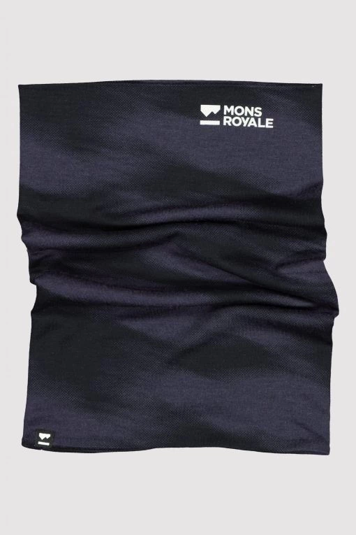 Mons Royale Double Up 100% Merino Neckwarmer - Motion 9
