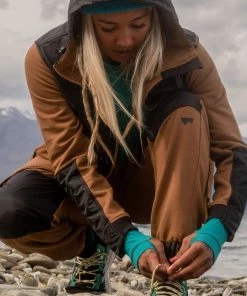 Mons Royale Decade Merino Fleece Hoody - Toffee WOMEN