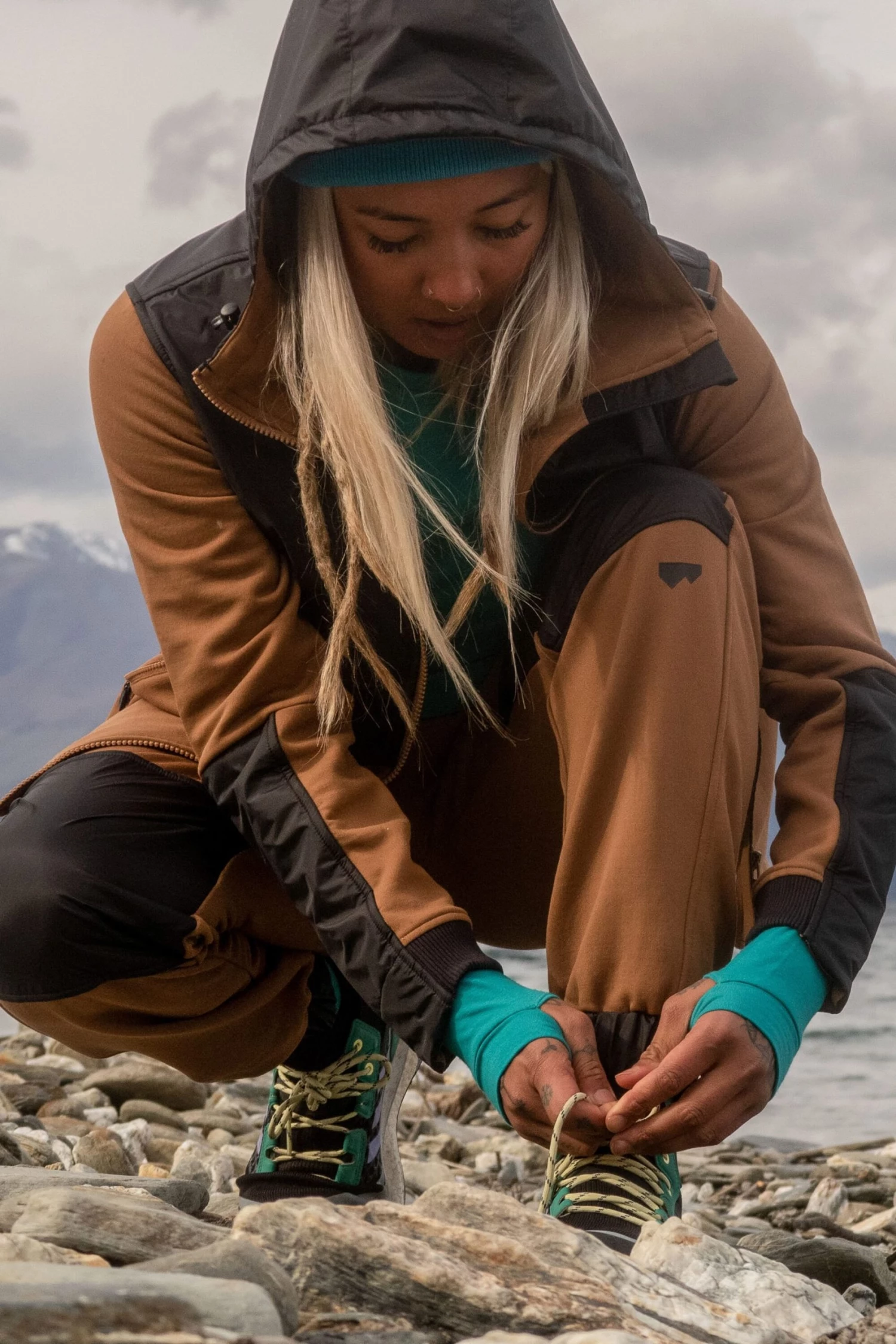 Mons Royale Decade Merino Fleece Hoody - Toffee WOMEN