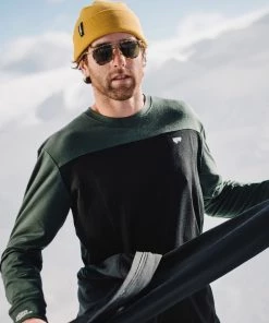 Mons Royale McCloud Beanie - Gold